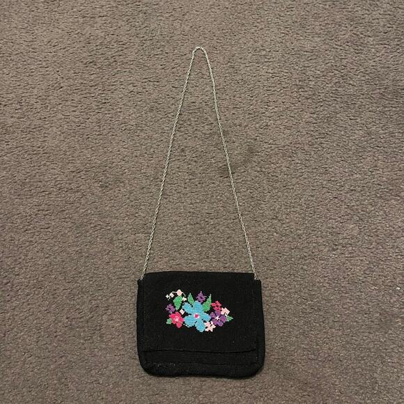 Vintage floral needlepoint bag - Picture 2 of 6